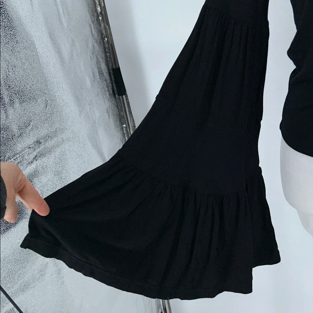 Free People Black Long Sleeve Top Babetown Black Bell Sleeve Size Small - Picture 4 of 10
